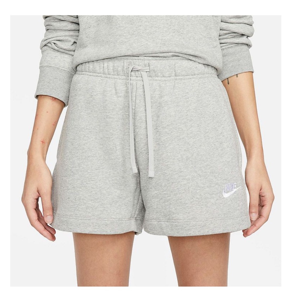 Nike Women's Sportswear Club Fleece Mid-Rise Shorts Athletic Gray Heather